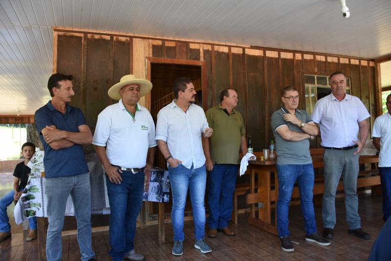 Vereadores participam de almoço do programa Dinheiro na Comunidade, no Rincão Grande